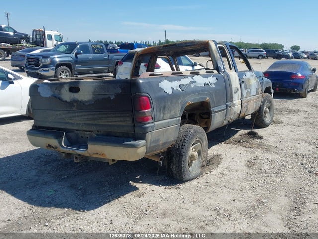 12639378 :رقم المزاد ، 1B7HF13Z0WJ200655 vin ، 1998 Dodge Ram 1500 مزاد بيع