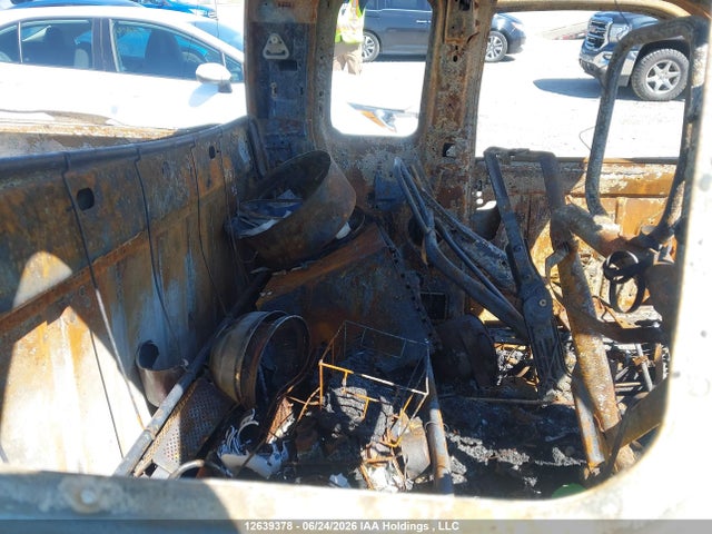 12639378 :رقم المزاد ، 1B7HF13Z0WJ200655 vin ، 1998 Dodge Ram 1500 مزاد بيع
