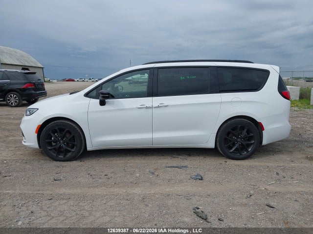 Продаж на аукціоні авто 2025 Chrysler Pacifica Limited, vin: 2C4RC1GG9SR545744, номер лоту: 12639387