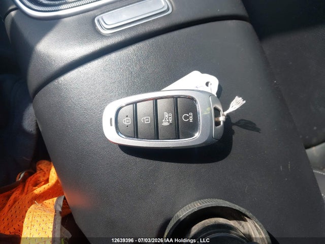 Продажа на аукционе авто 2023 Hyundai Santa Fe Preferred Awd With Trend Package, vin: 5NMS3DAJ7PH610096, номер лота: 12639396