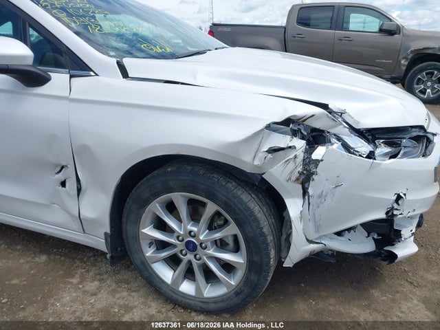 12637361 :رقم المزاد ، 3FA6P0H77HR106289 vin ، 2017 Ford Fusion Se مزاد بيع