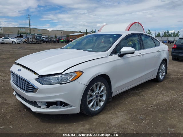12637361 :رقم المزاد ، 3FA6P0H77HR106289 vin ، 2017 Ford Fusion Se مزاد بيع