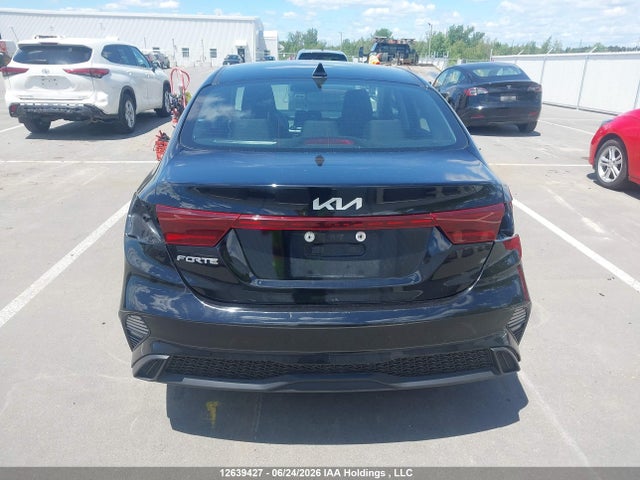KIA FORTE LX 2022 3KPF24AD1NE489925 Image 16