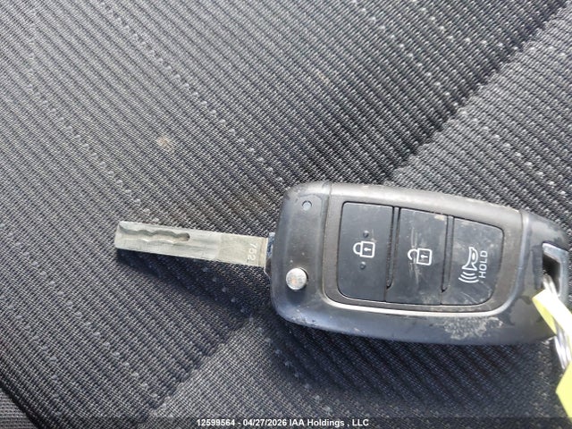 Hyundai Venue Essential 2023 KMHRB8A33PU247309 Image 10