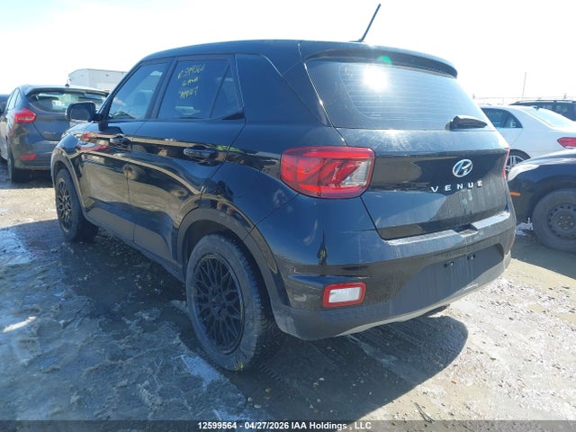 Hyundai Venue Essential 2023 KMHRB8A33PU247309 Image 3