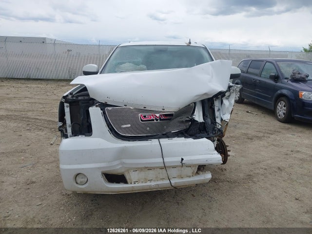 2010 Gmc Yukon Xl 1500 Slt მანქანა იყიდება აუქციონზე, vin: 1GKUKKE32AR205038, აუქციონის ნომერი: 12626261