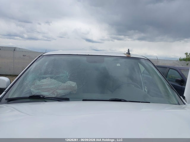2010 Gmc Yukon Xl 1500 Slt მანქანა იყიდება აუქციონზე, vin: 1GKUKKE32AR205038, აუქციონის ნომერი: 12626261