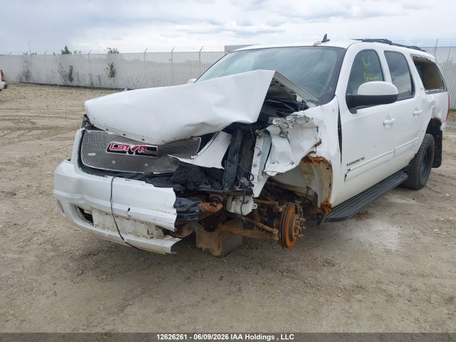 2010 Gmc Yukon Xl 1500 Slt მანქანა იყიდება აუქციონზე, vin: 1GKUKKE32AR205038, აუქციონის ნომერი: 12626261