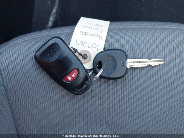 2013 Hyundai Elantra Gl მანქანა იყიდება აუქციონზე, vin: 5NPDH4AE0DH316437, აუქციონის ნომერი: 12639444