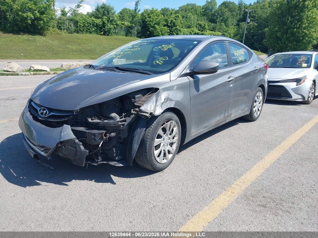 2013 Hyundai Elantra Gl მანქანა იყიდება აუქციონზე, vin: 5NPDH4AE0DH316437, აუქციონის ნომერი: 12639444
