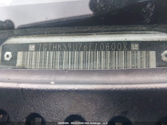 12639450 :رقم المزاد ، 1GTHK39U76E106008 vin ، 2006 Gmc New Sierra K3500 مزاد بيع