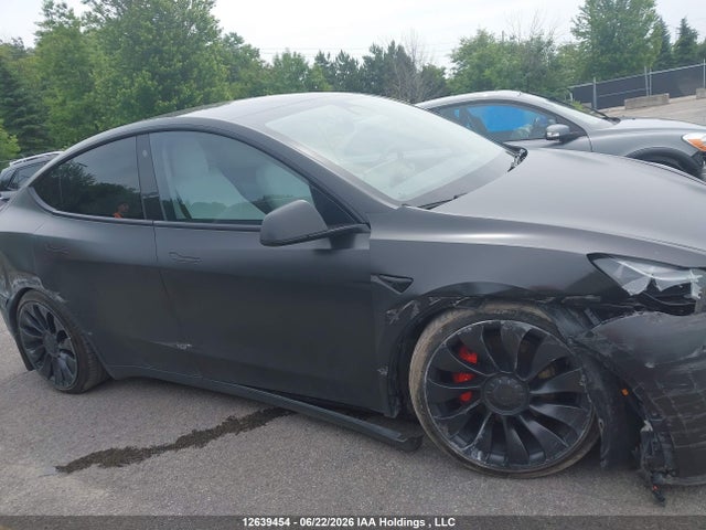 7SAYGDEF4NF464004 Tesla Model Y Performance