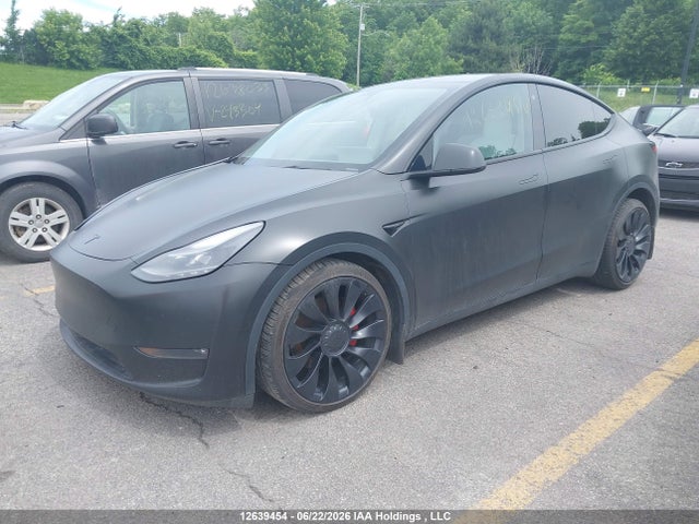 7SAYGDEF4NF464004 Tesla Model Y Performance