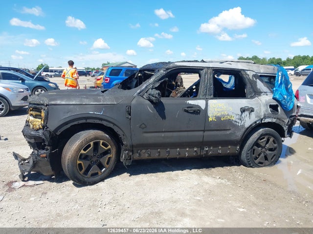 Ford Bronco Sport Outer Banks 2023 3FMCR9C68PRD56418 Image 13