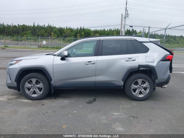 2025 Toyota Rav4 Xle/xle Premium მანქანა იყიდება აუქციონზე, vin: 2T3R1RFV7SW548555, აუქციონის ნომერი: 12639472
