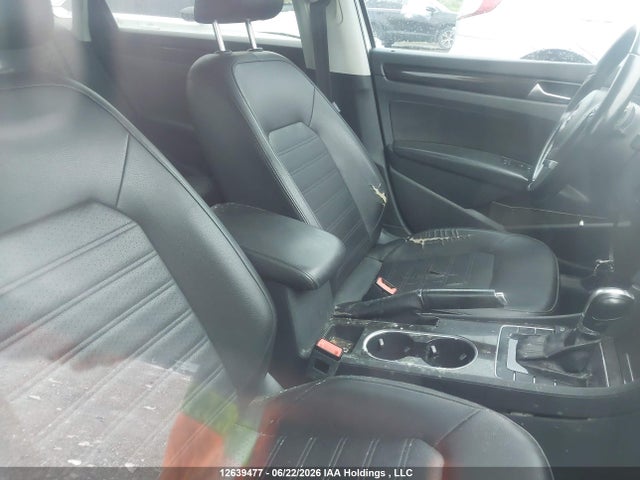 12639477 :رقم المزاد ، 1VWBN7A32DC086392 vin ، 2013 Volkswagen Passat Se مزاد بيع