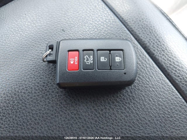 2015 Toyota Highlander Hybrid/xle მანქანა იყიდება აუქციონზე, vin: 5TDJCRFH4FS011960, აუქციონის ნომერი: 12639515