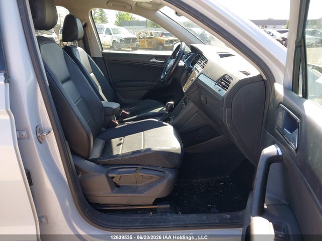 2018 Volkswagen Tiguan Se/sel მანქანა იყიდება აუქციონზე, vin: 3VV2B7AX4JM182003, აუქციონის ნომერი: 12639535
