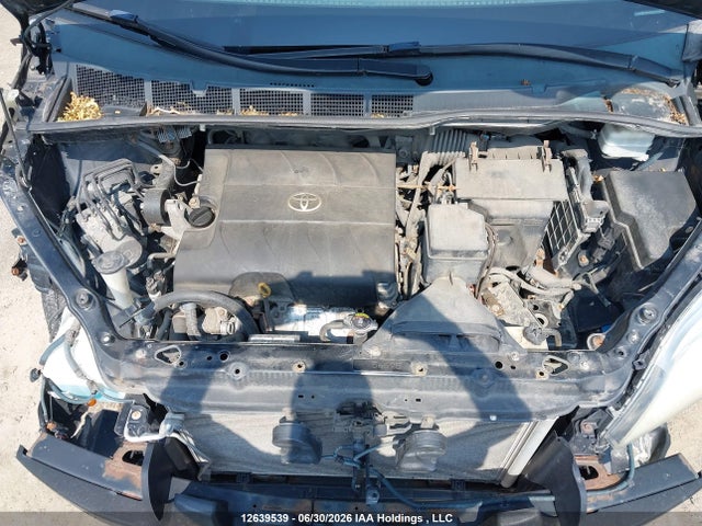 2011 Toyota Sienna Le მანქანა იყიდება აუქციონზე, vin: 5TDKK3DC3BS089989, აუქციონის ნომერი: 12639539