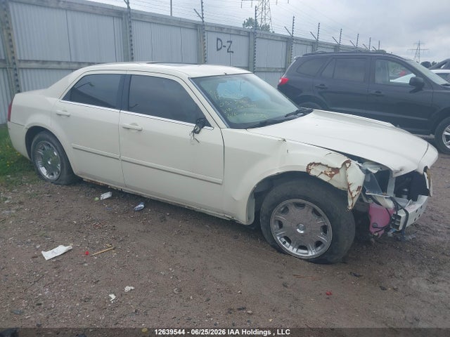 12639544 :رقم المزاد ، 2C3JA53G65H604909 vin ، 2005 Chrysler 300 مزاد بيع