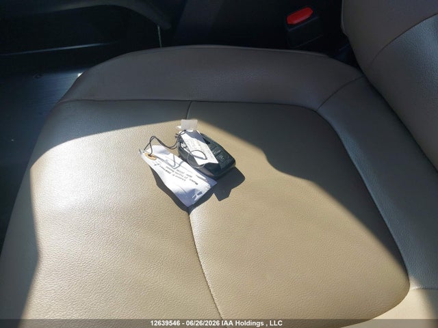 2021 Toyota Sienna Xle 8-passenger მანქანა იყიდება აუქციონზე, vin: 5TDGRKEC3MS035167, აუქციონის ნომერი: 12639546