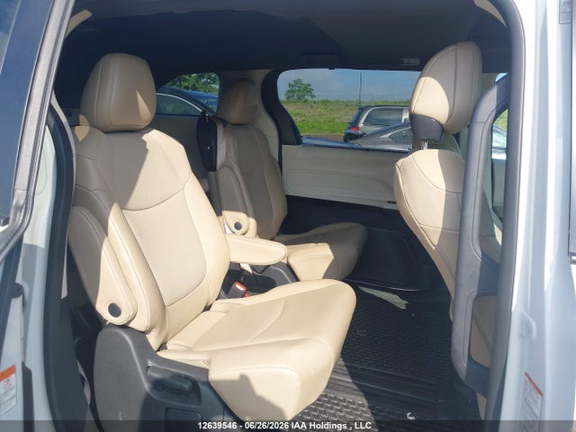 2021 Toyota Sienna Xle 8-passenger მანქანა იყიდება აუქციონზე, vin: 5TDGRKEC3MS035167, აუქციონის ნომერი: 12639546
