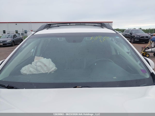 Subaru Outback 2.5i Limited Package 2016 4S4BSCNC4G3202741 Image 16