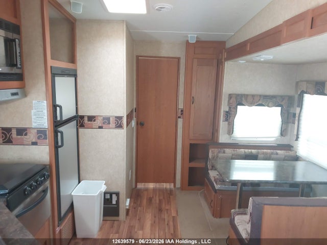 Продаж на аукціоні авто 2011 Forest River Heritage Glenn, vin: 4X4FWBD26BT136550, номер лоту: 12639579