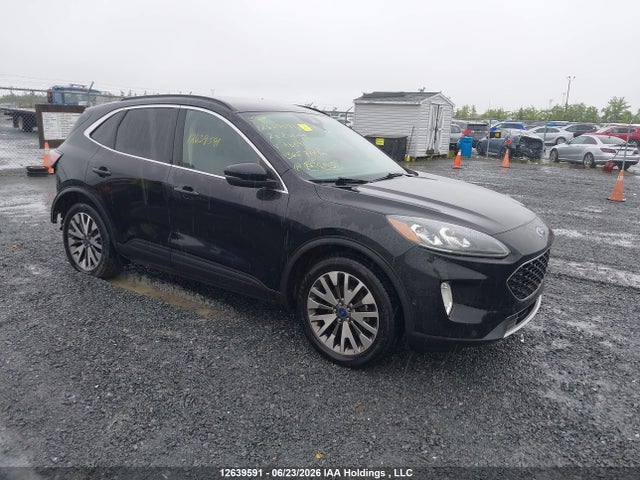 12639591 :رقم المزاد ، 1FMCU9DZ5LUA62971 vin ، 2020 Ford Escape Titanium Hybrid مزاد بيع