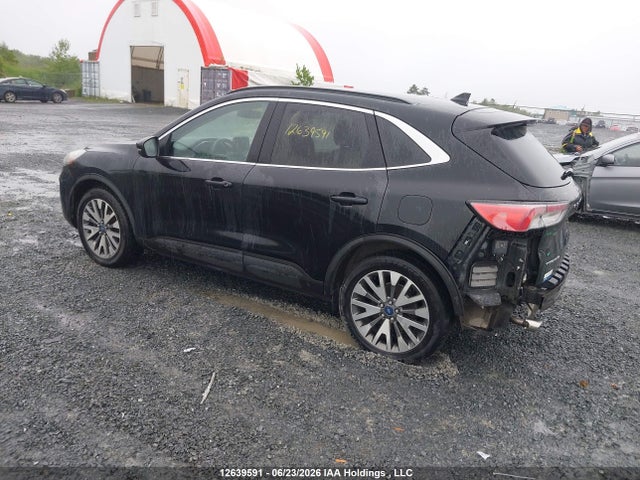 12639591 :رقم المزاد ، 1FMCU9DZ5LUA62971 vin ، 2020 Ford Escape Titanium Hybrid مزاد بيع