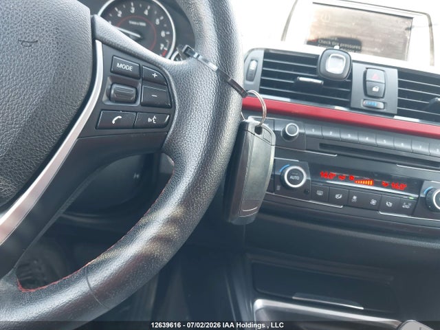 WBA3C3G54ENS70900 BMW 320i Xdrive