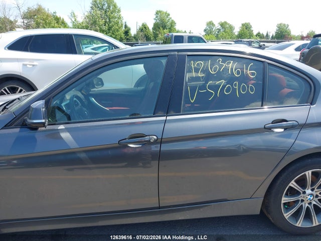 2014 Bmw 320i Xdrive მანქანა იყიდება აუქციონზე, vin: WBA3C3G54ENS70900, აუქციონის ნომერი: 12639616