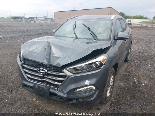 Hyundai Tucson Premium 2016 KM8J33A46GU101704 Image 2