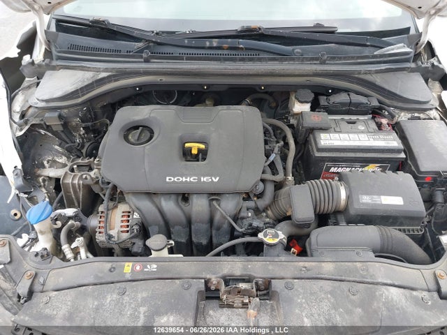 Продажа на аукционе авто 2017 Hyundai Elantra Gl, vin: KMHD84LF4HU426114, номер лота: 12639654