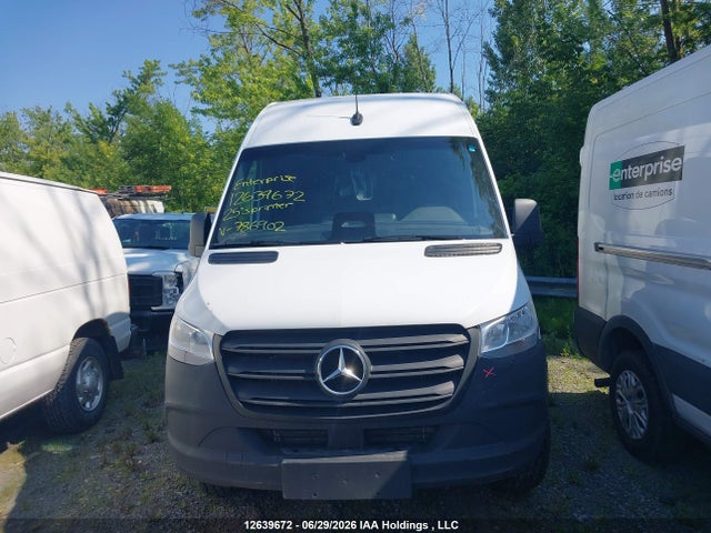 W1Y4KCHY4SP786902 Mercedes-Benz Sprinter 2500