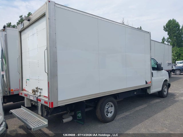 1GB0GSF70S1225998 Chevrolet EXPRESS G3500