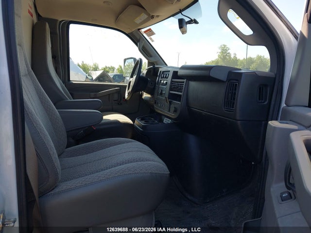 1GB0GSF70S1225998 Chevrolet EXPRESS G3500