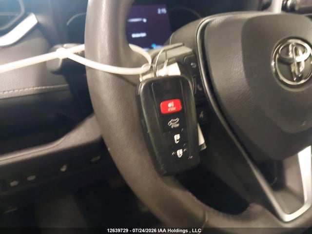 2T3RWRFV8PW161215 Toyota Rav4 Hybrid Xle