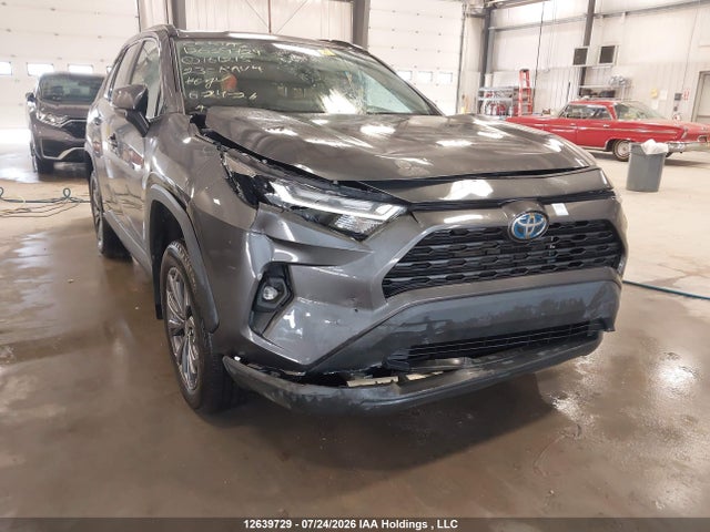 2T3RWRFV8PW161215 Toyota Rav4 Hybrid Xle