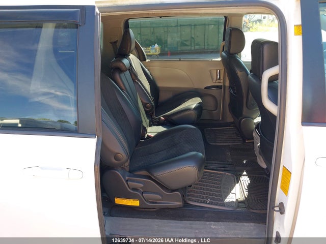 12639734 :رقم المزاد ، 5TDXK3DC2CS270220 vin ، 2012 Toyota Sienna Sport مزاد بيع