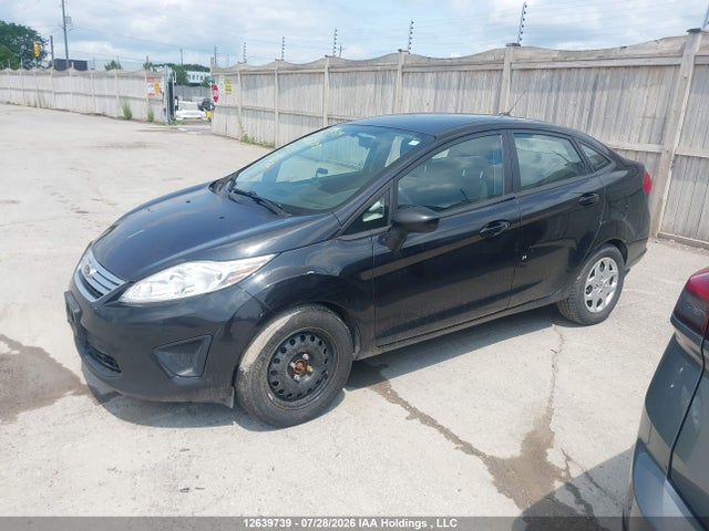 12639739 :رقم المزاد ، 3FADP4BJ1DM157393 vin ، 2013 Ford Fiesta Se مزاد بيع