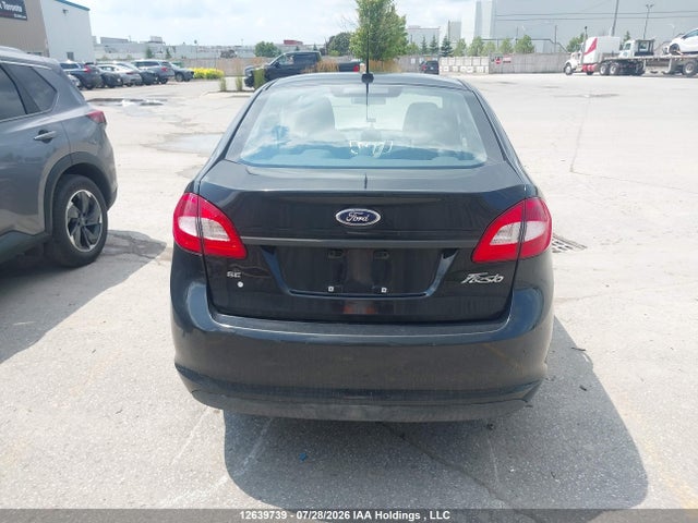 12639739 :رقم المزاد ، 3FADP4BJ1DM157393 vin ، 2013 Ford Fiesta Se مزاد بيع