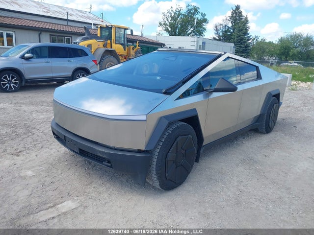 Tesla Cybertruck 2024 7G2CEHEE5RA035532 Image 2