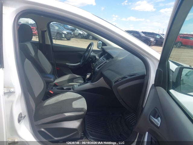 12639746 :رقم المزاد ، 1FAHP3K29CL438846 vin ، 2012 Ford Focus Se مزاد بيع