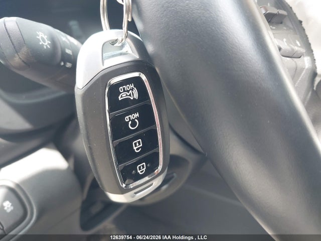 12639754 :رقم المزاد ، KMHRC8A36TU423857 vin ، 2026 Hyundai Venue مزاد بيع
