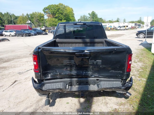 Dodge RAM 1500 2025 1C6SRFVP9SN775658 Image 17