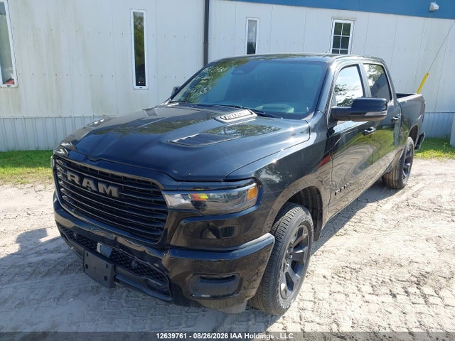 Dodge RAM 1500 2025 1C6SRFVP9SN775658 Image 2