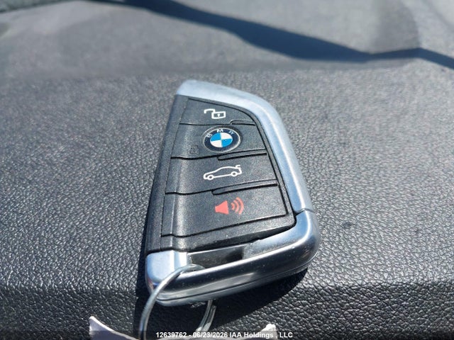 BMW 330XI 2019 WBA5R7C55KFH04853 Image 11
