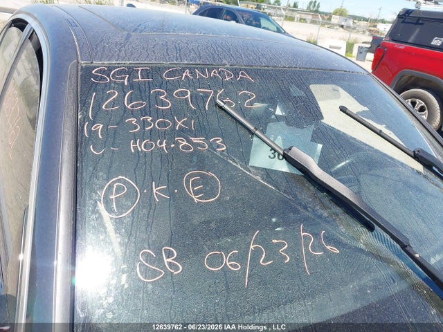 WBA5R7C55KFH04853 BMW 330XI