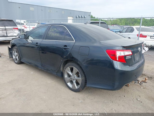 12629565 :رقم المزاد ، 4T1BF1FKXEU434878 vin ، 2014 Toyota Camry Se مزاد بيع